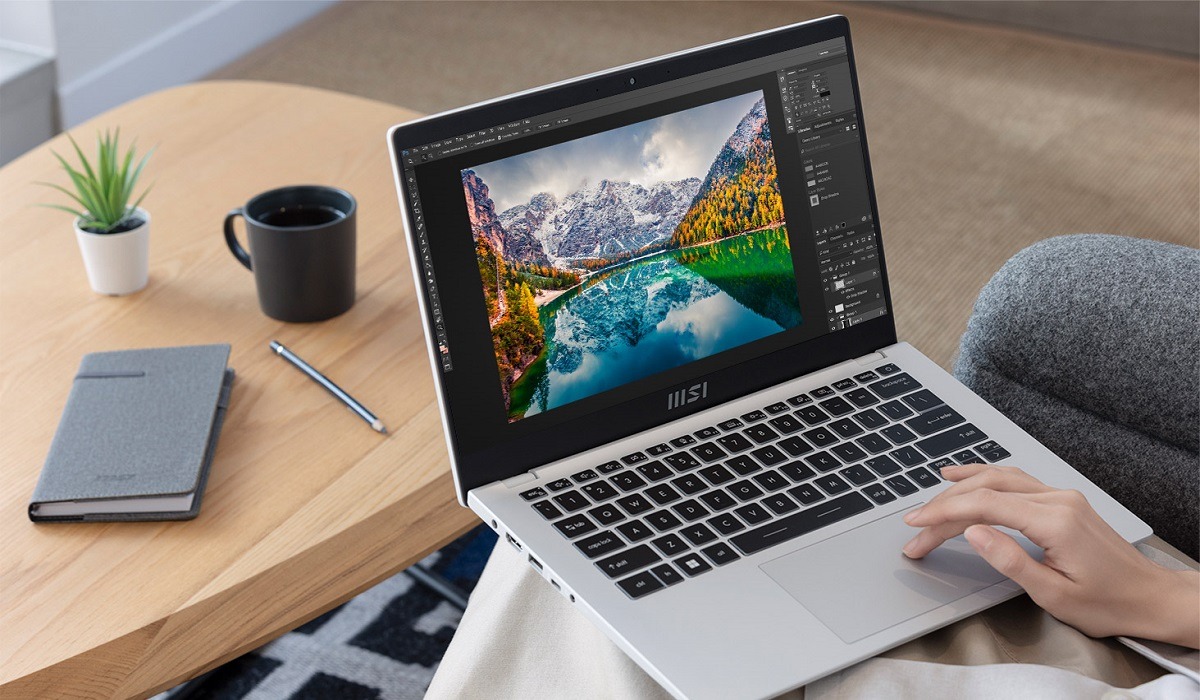 Laptop 8 Jutaan