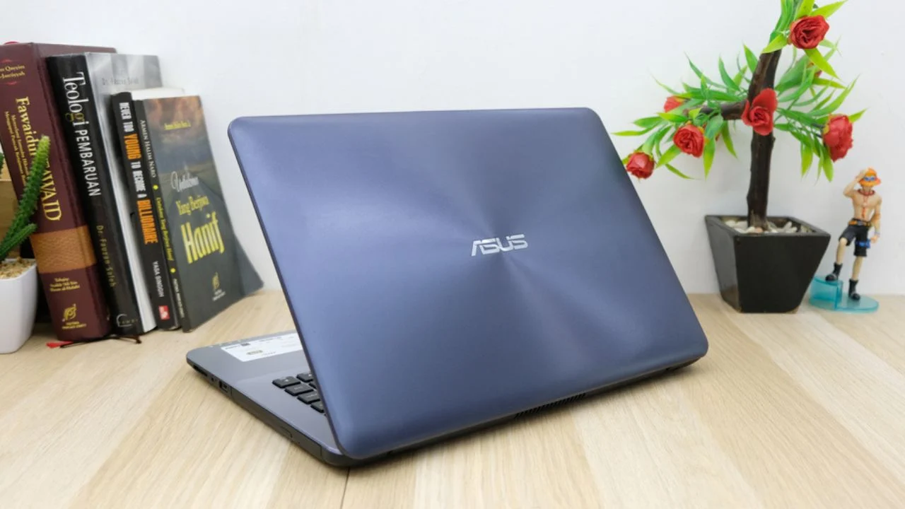6 Laptop ASUS 3 Jutaan Terbaik 2024, Spek Tinggi untuk Semua Kalangan ASUS X541NA-BX402T