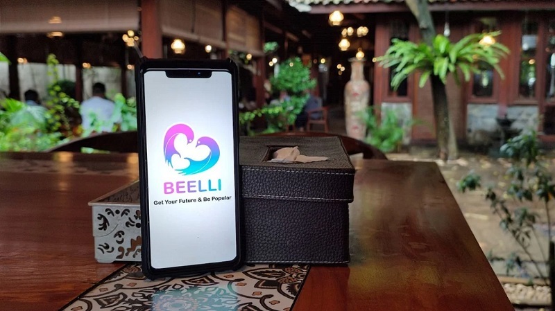 10 Aplikasi Cari Jodoh Terbaik 2024, Mudah Cari Pasangan Beelli