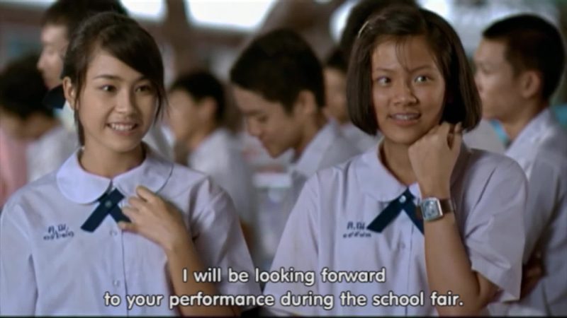 10 Film Thailand Romantis Terpopuler dengan Rating Tinggi Crazy Little Thing Called Love (2010)