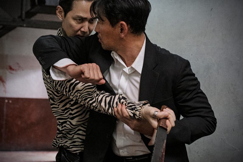 10 Film Action Korea Terbaik, Seru dan Buat Tegang Deliver Us from Evil (2020)