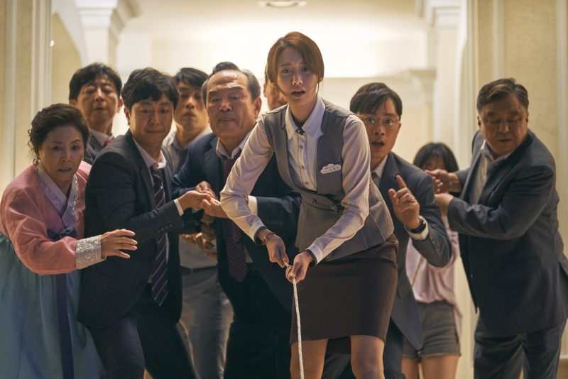 10 Film Action Komedi Terbaik Sepanjang Masa, Bikin Ngakak! Exit (2019)