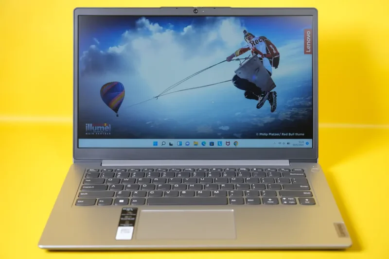 6 Laptop 7 Jutaan Terbaik 2024, Bisa Untuk Kerja & Gaming Lenovo IdeaPad Slim 1