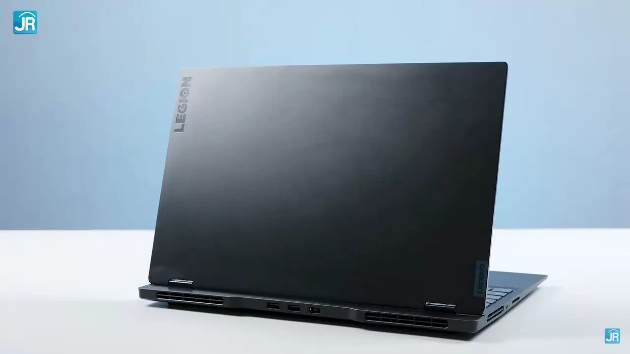7 Harga Laptop Lenovo Terbaru 2024, Rekomendasi Untukmu! Lenovo Legion 7
