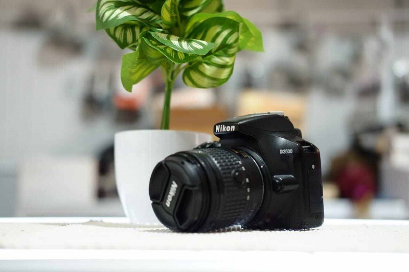Nikon D3500