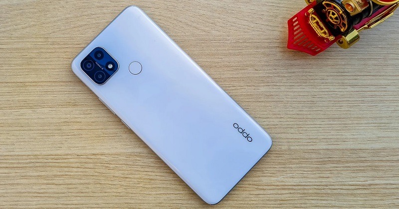 7 HP OPPO Harga 1 Jutaan Terbaik 2024, Plus Spesifikasi OPPO A15s