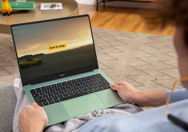 8 Laptop 4 Jutaan Terbaik 2024, Cocok Buat Kerja & Belajar RealmeBook 14