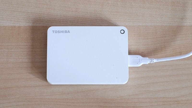 5 Hardisk Eksternal Terbaik 2024, Harga Dibawah 1 Jutaan Toshiba Canvio Advance
