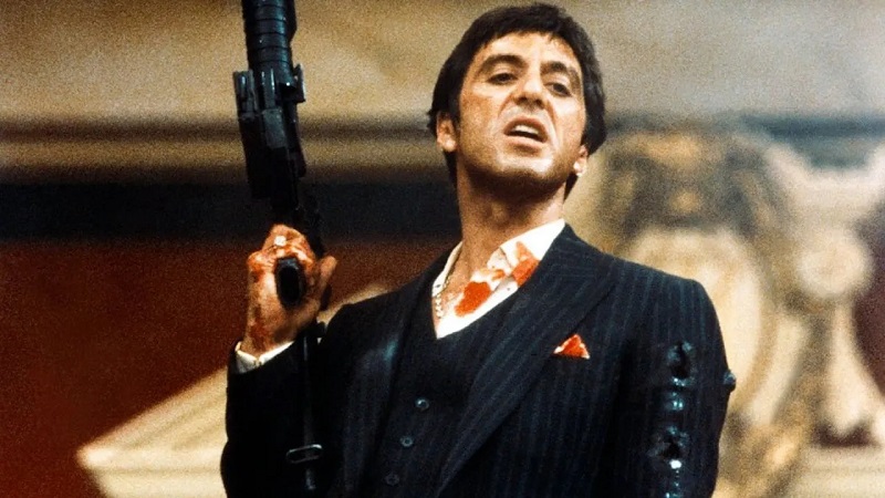 10 Film Mafia Terpopuler Sepanjang Masa, Seru dan Penuh Intrik Scarface (1983)