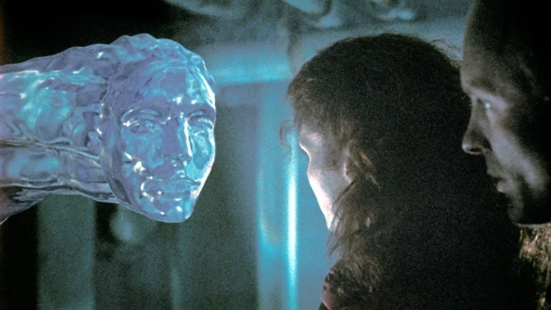7 Film Tentang Laut Terbaik, Seru dan Menegangkan! The Abyss 1989